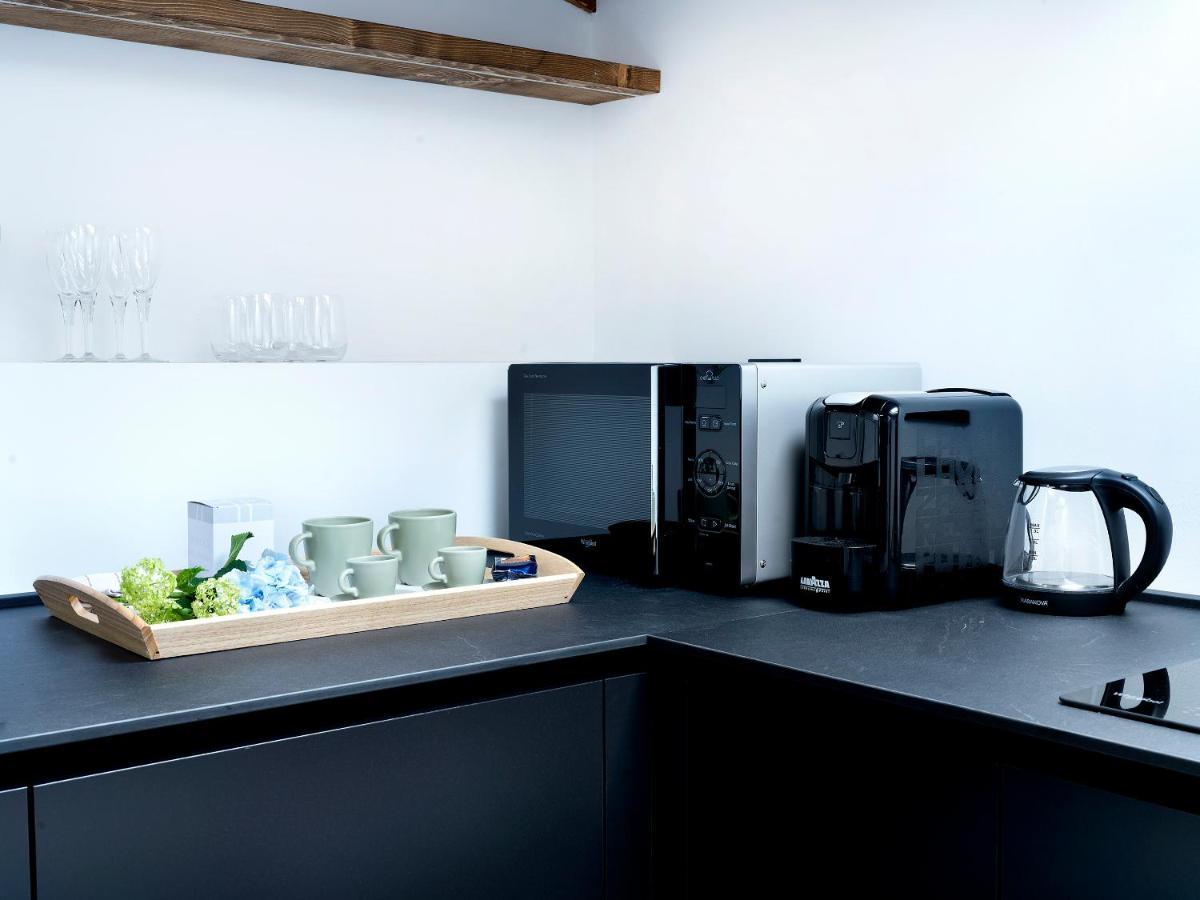 Sg9 City Apartments เบรเชีย ภายนอก รูปภาพ